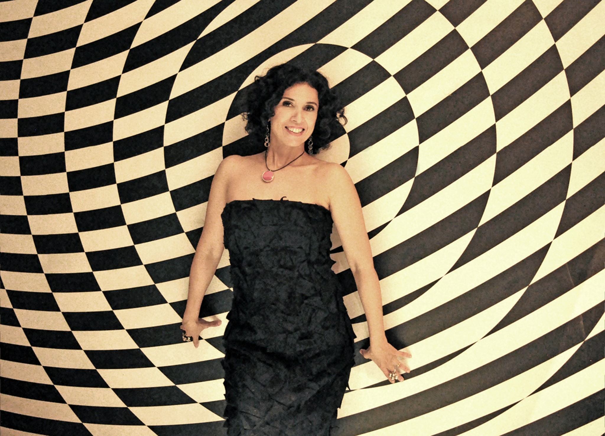 Paula Morelenbaum e Bossa-Nova no Espaço Brasil