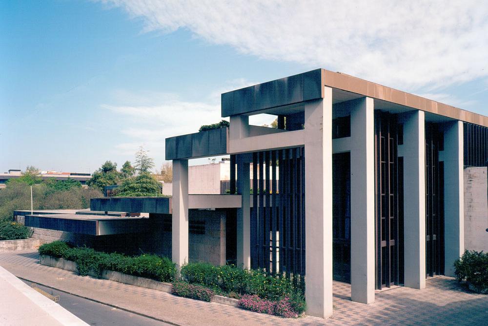 CAM – 30 anos ao serviço da arte moderna