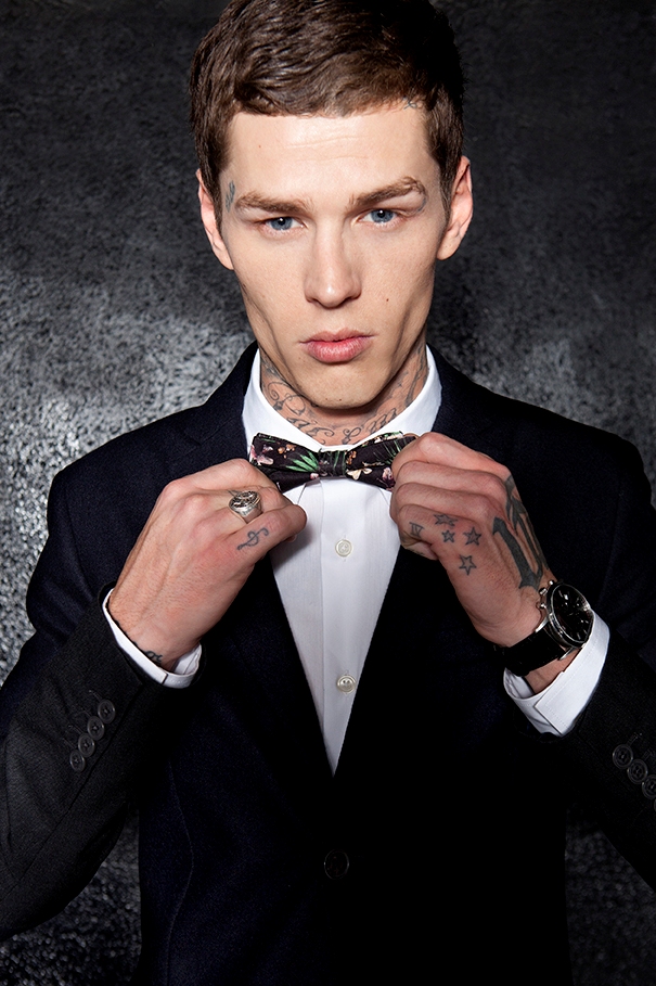 METAMORFOSE DO PERFEITO GENTLEMAN by Bershka