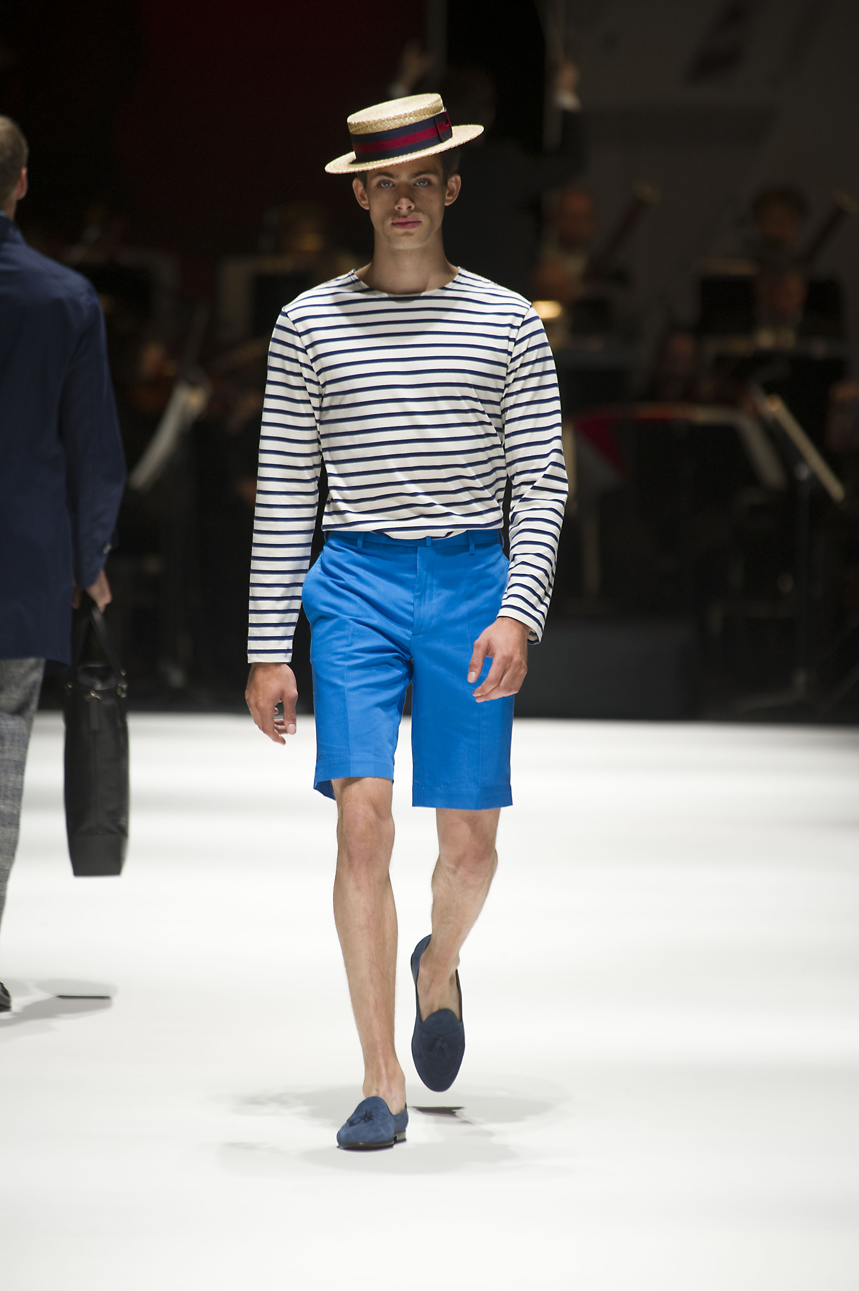 Hackett a pensar nos festivais de Verão