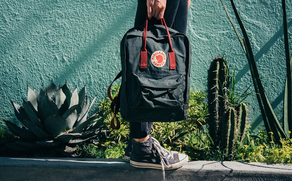 Antigamente as mochilas eram pesadas e sem forma