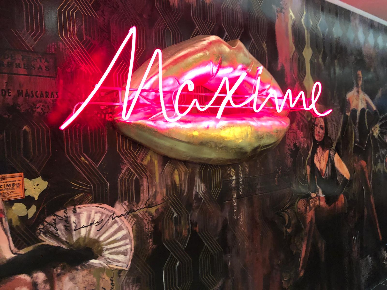 De cabaret para Hotel