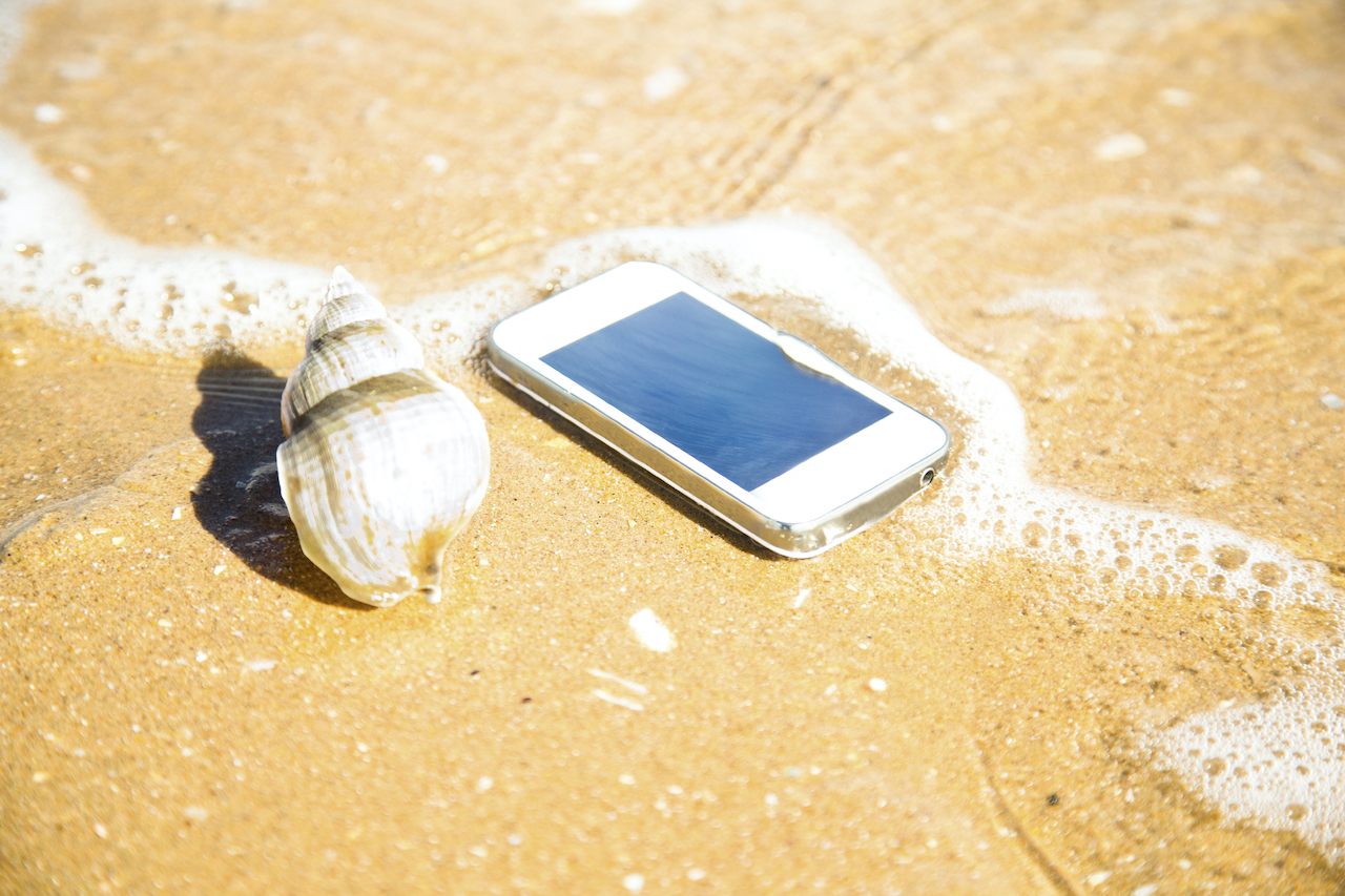 5 dicas para cuidar do smartphone no verão