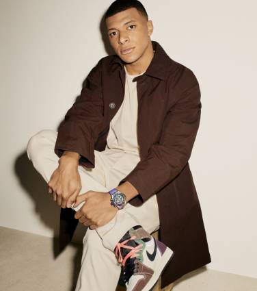 Hublot com Kylian Mbappé em nova campanha