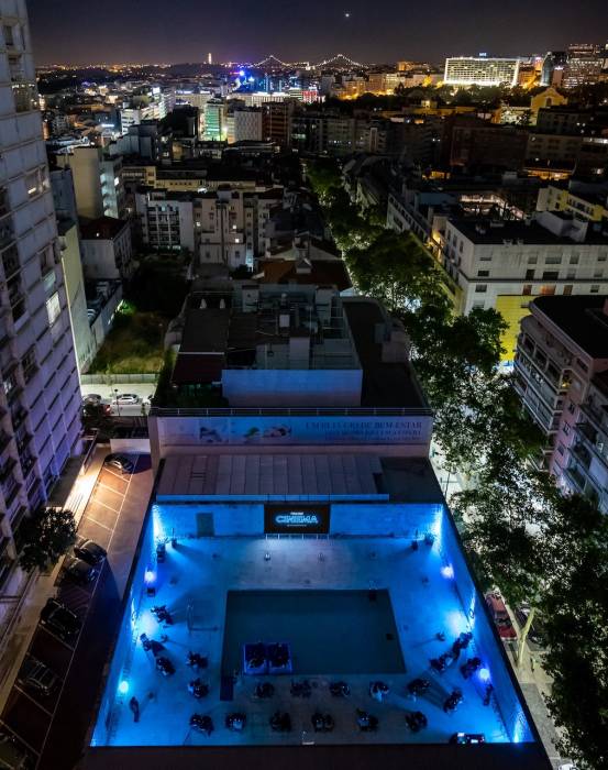 cinema piscina 