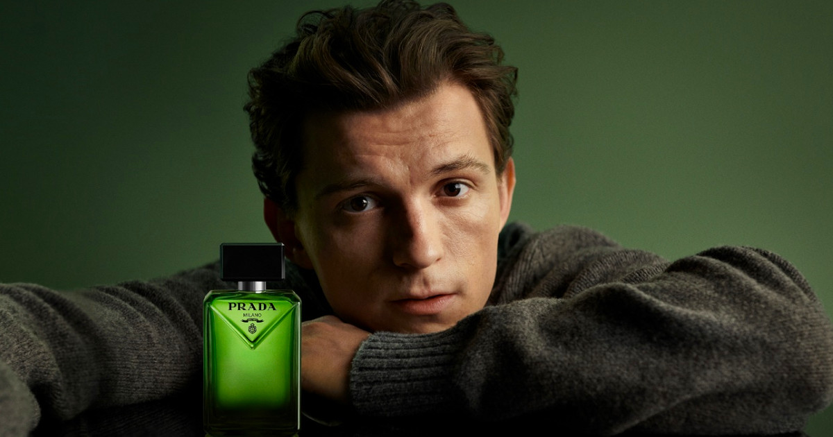 Tom Holland é o rosto da fragrância Prada Paradigme