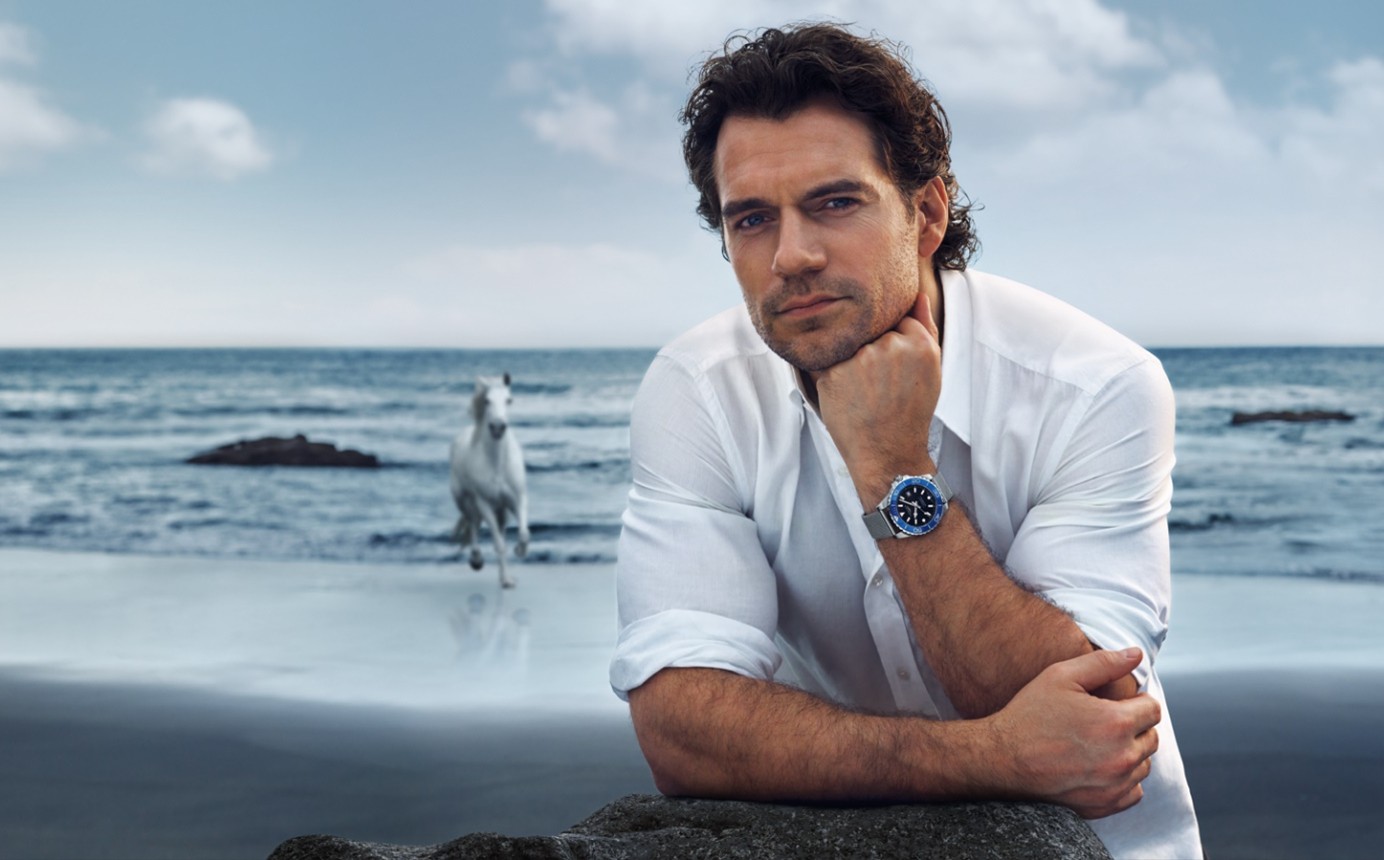 Henry Cavill em campanha para a Longuines