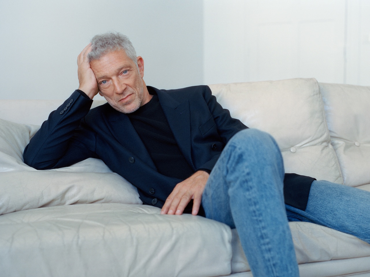 Vincent Cassel escolhido pela MANGO Man  para protagonizar os seus ESSENTIALS